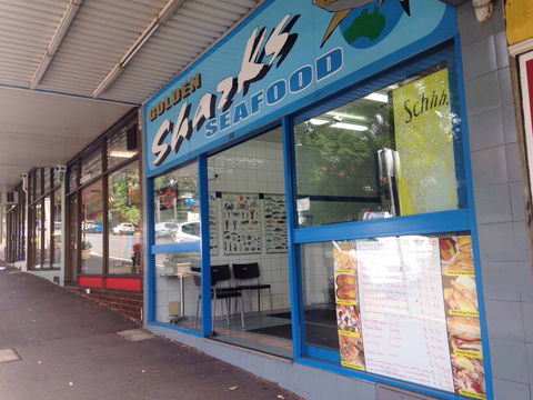 Golden Sharks Seafood - VIC Tourism 0