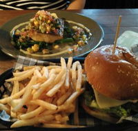 Erskineville Hotel - VIC Tourism