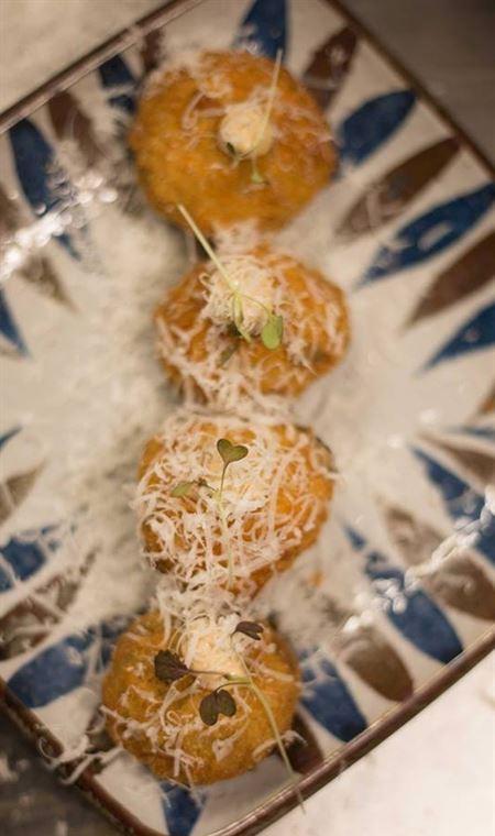 Images Restaurant - VIC Tourism 4