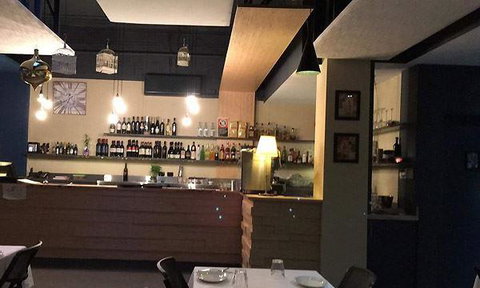 The Loose Goose Bar & Restaurant - VIC Tourism 4