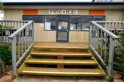 Fire & Ice Cafe - VIC Tourism 2