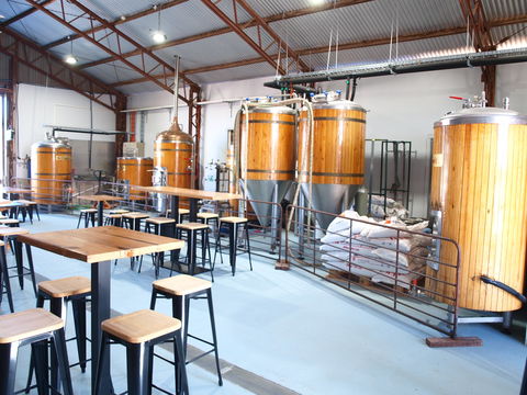 Watsacowie Brewing Company - VIC Tourism 0