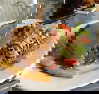 Royal Hotel Kalbar - VIC Tourism