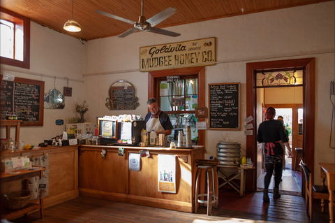 Artisan On Lewis - VIC Tourism 0