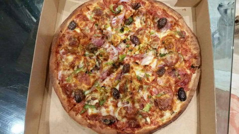 Italian Gourmet Pizza - VIC Tourism 0