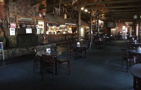 Murrumbateman Country Inn Bistro - VIC Tourism 0