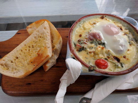 Urth Cafe And Bar - VIC Tourism 0