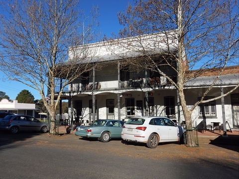 Bowning Hotel Dining - VIC Tourism 1
