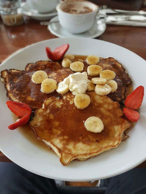 Charlotte's Table - VIC Tourism 0