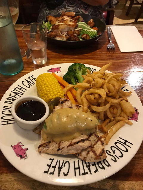 Hog's Australia's Steakhouse - VIC Tourism 0