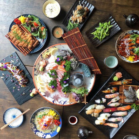 Sushi Table - VIC Tourism 0