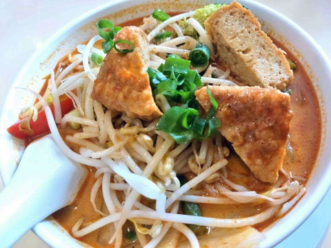 Tasty Dining - VIC Tourism 0