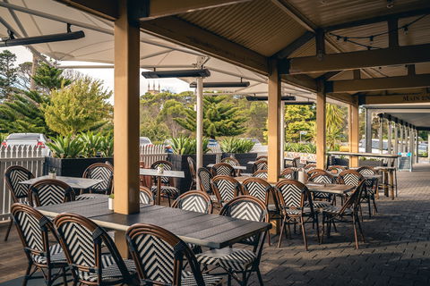 Victoria Hotel Strathalbyn - VIC Tourism 2