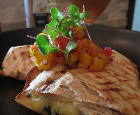 3Gringos Mexican Restaurant - VIC Tourism 0