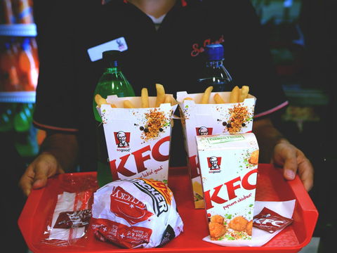 KFC - Taylors Lakes - VIC Tourism 0