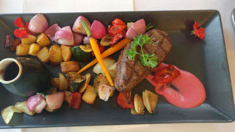Marino Rocks Restaurant - VIC Tourism 0