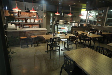 Pizza Luna - VIC Tourism 0