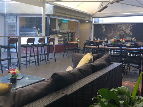 Black Bird Coffee House - VIC Tourism 2