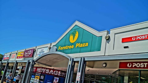 Deer Park Hotel - VIC Tourism 0