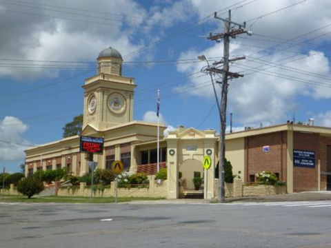 Dungog Memorial RSL Club - VIC Tourism 0