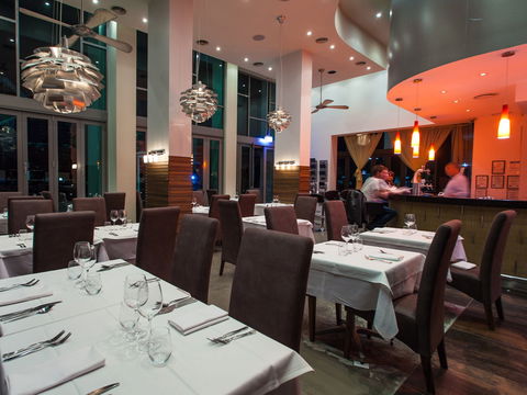 Artichoke Restaurant And Bar - VIC Tourism 1