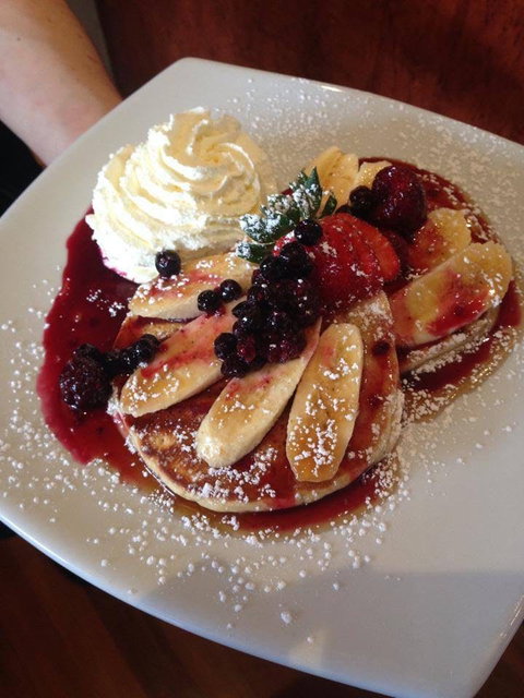 Beehive Cafe Restaurant - VIC Tourism 0