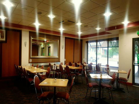 Dungog Memorial Bowls Sport And Recration Club - VIC Tourism 1