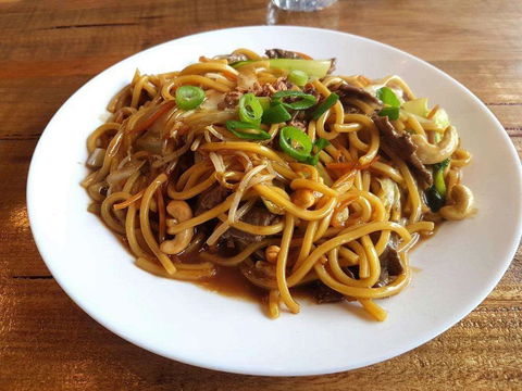 Noodles Hut - VIC Tourism 0