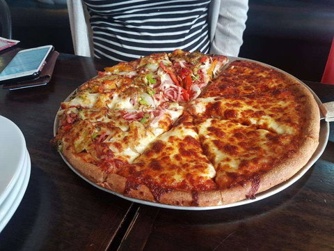 Numero Uno - VIC Tourism 0