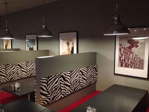 Premiere Jindabyne - VIC Tourism 0