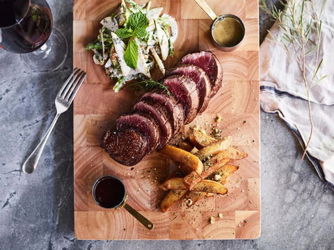 Arnguli Grill & Restaurant - VIC Tourism 1