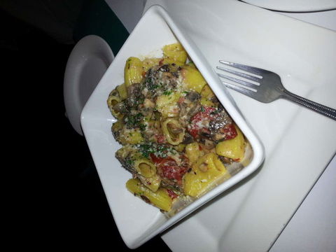 La Cantina Restaurant & Pizzeria - VIC Tourism 0