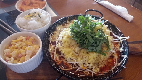 Newway Karaoke Restaurant - VIC Tourism 0