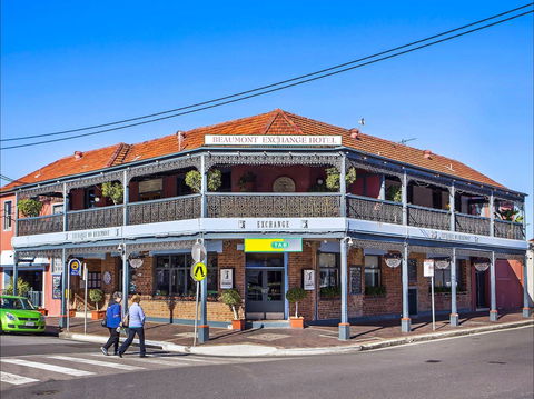 The Exchange Hotel Beaumont - VIC Tourism 0