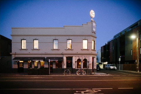 Vaughan's Cafe Deli - VIC Tourism 0