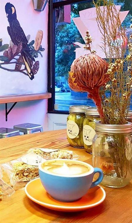 Batavia Cafe - VIC Tourism 4