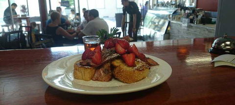 MoccaBella Cafe - VIC Tourism 2
