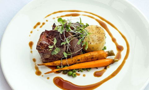 Cucina Locale Revolving Restaurant - VIC Tourism 1