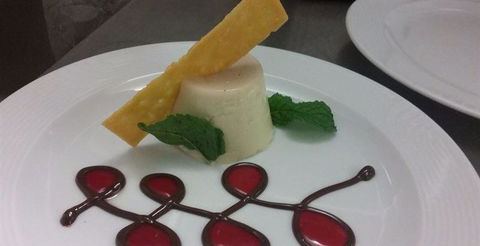 The Cottage Restaurant - VIC Tourism 14