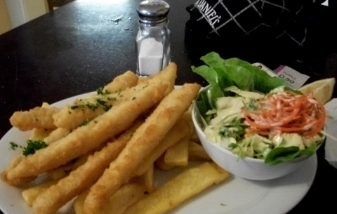 Macleay River Hotel - VIC Tourism 1