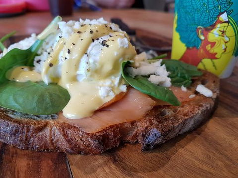 Deli & Dine On Market - VIC Tourism 0
