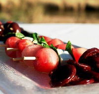 OMaras Hotel - VIC Tourism