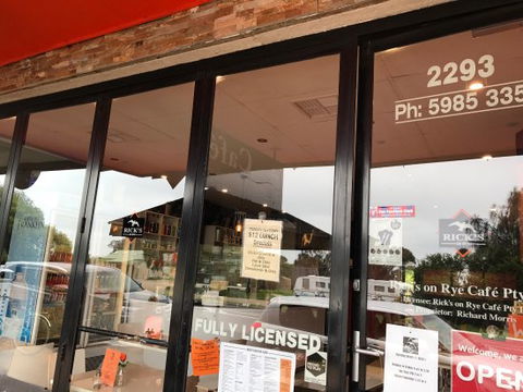 Rick's On Rye - VIC Tourism 0