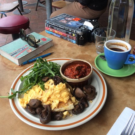 Queen Street Cafe - VIC Tourism 0
