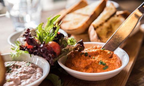 Royal Exchange Bistro - VIC Tourism 6