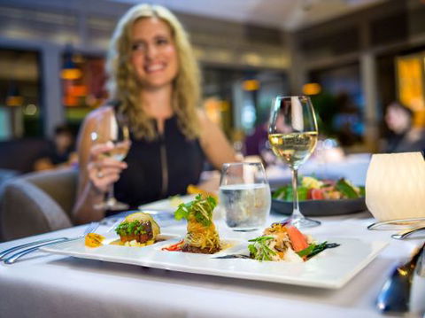 Tamarind Restaurant–Contemporary Dining - VIC Tourism 3
