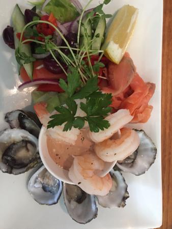 Santa Fe Cafe Bar & Restaurant - VIC Tourism 0