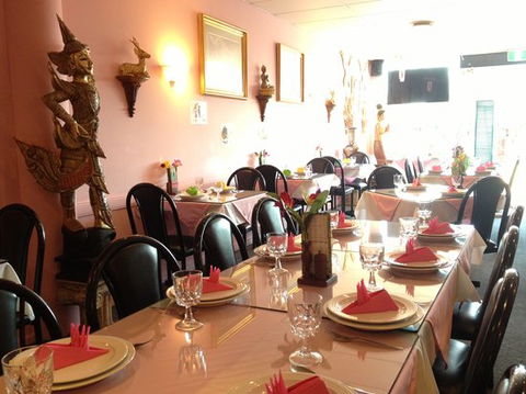 Amphawa Thai Restaurant - VIC Tourism 0