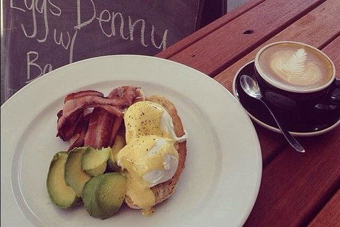 GB Bar & Restaurant - VIC Tourism 0