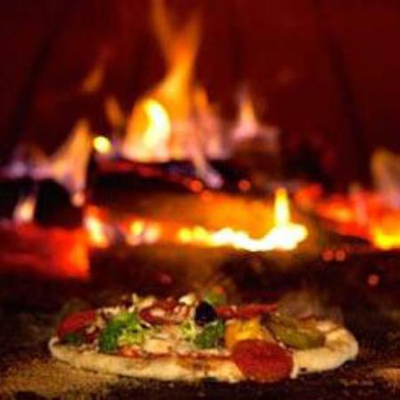 Jens Woodfired Pizzas - VIC Tourism 0